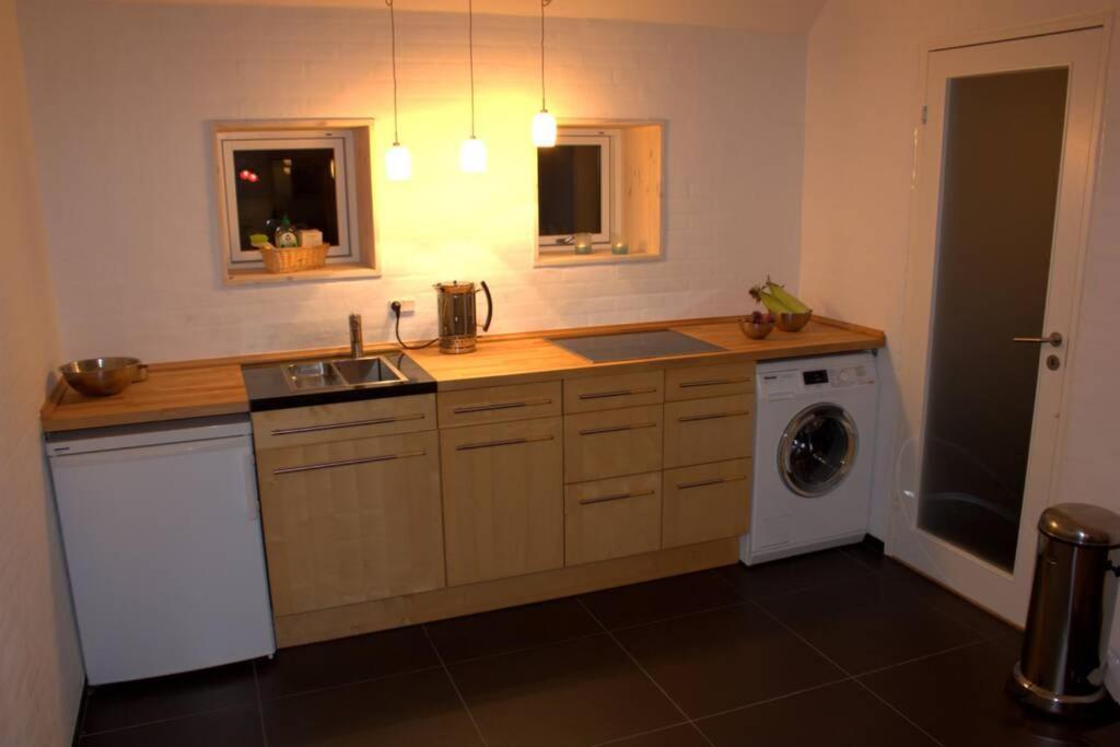 Oak Cottage Near Ronne & Beach Luaran gambar